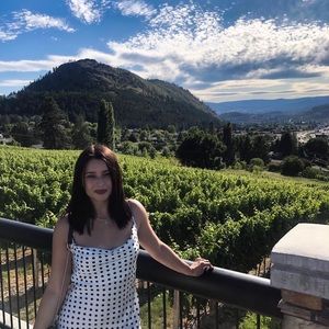Meet your Posher, Iulia